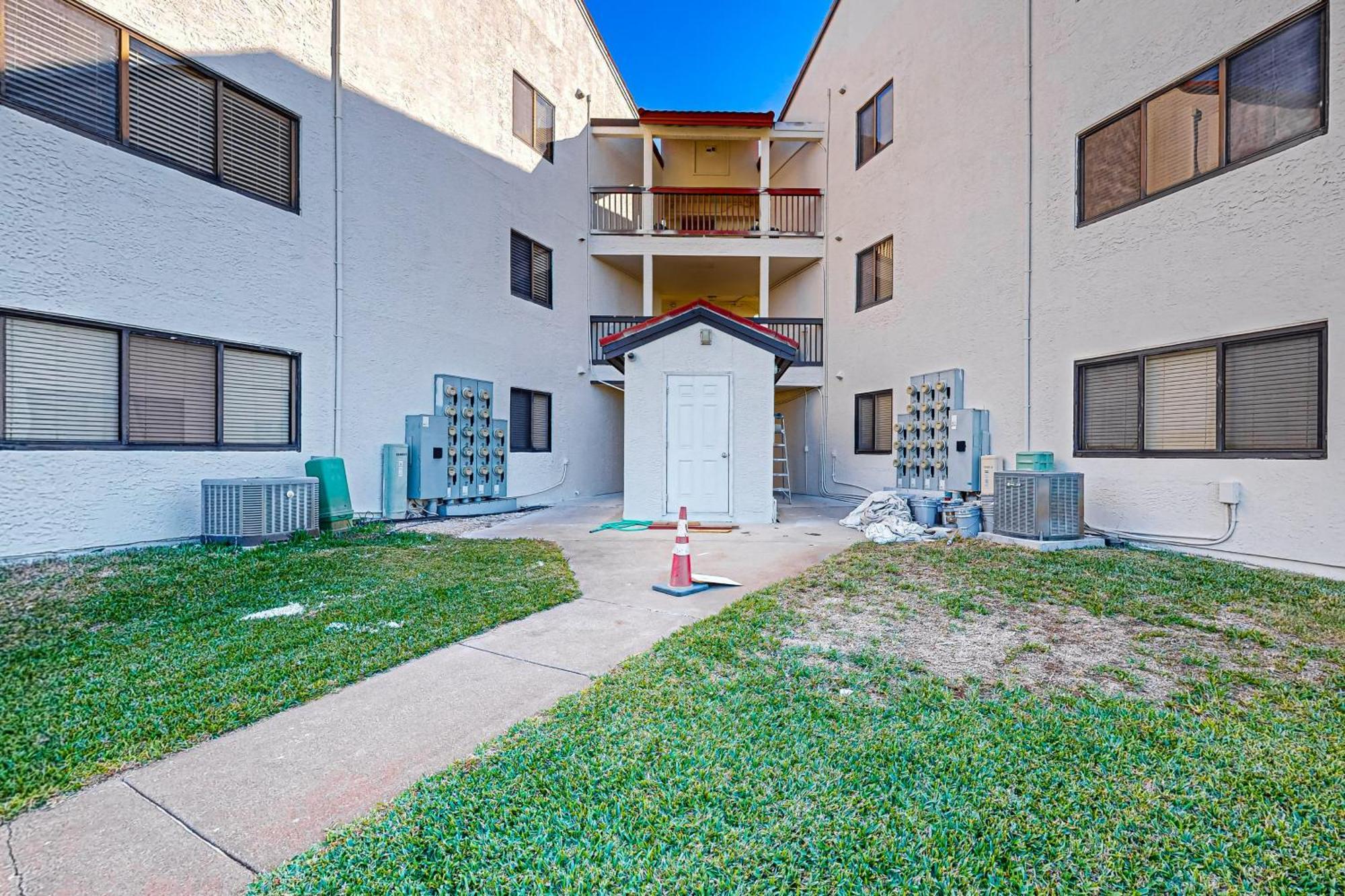 Sunset Harbor Palms 1-308 Hotel Navarre Exterior photo